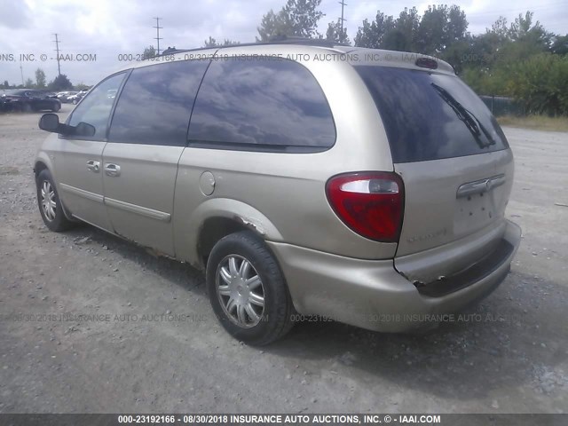 2C4GP54L05R280074 - 2005 CHRYSLER TOWN & COUNTRY TOURING GOLD photo 3