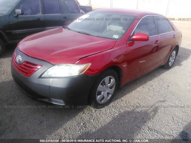 4T1BK46K77U013152 - 2007 TOYOTA CAMRY NEW GENERAT LE/XLE/SE RED photo 2