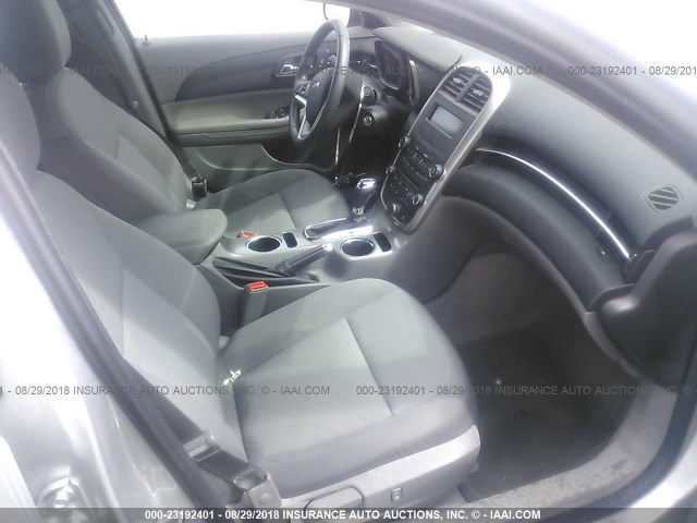 1G11A5SL2EF119011 - 2014 CHEVROLET MALIBU LS ვერცხლისფერი ფოტო 5