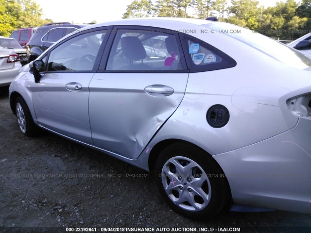 3FADP4AJ5CM186007 - 2012 FORD FIESTA S SILVER photo 6