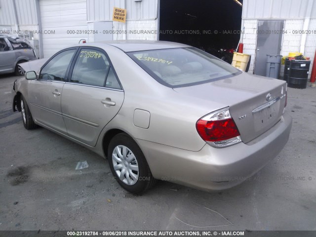 4T1BE32K85U550942 - 2005 TOYOTA CAMRY LE/XLE/SE BEIGE photo 3