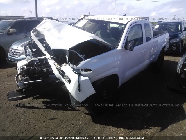 5TFRX5GN5HX082599 - 2017 TOYOTA TACOMA ACCESS CAB/SR/SR5 თეთრი ფოტო 2