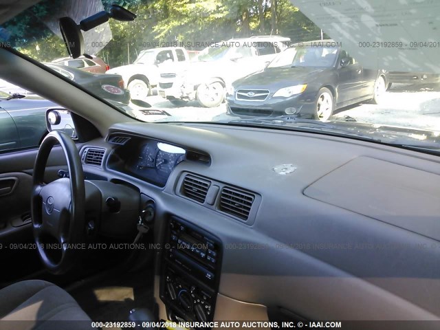 4T1BG22K1XU560316 - 1999 TOYOTA CAMRY CE/LE/XLE 米色 照片 5