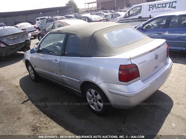3VWDC21V32M809262 - 2002 VOLKSWAGEN CABRIO GLX 银色 照片 3