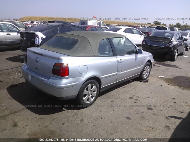 3VWDC21V32M809262 - 2002 VOLKSWAGEN CABRIO GLX 银色 照片 4