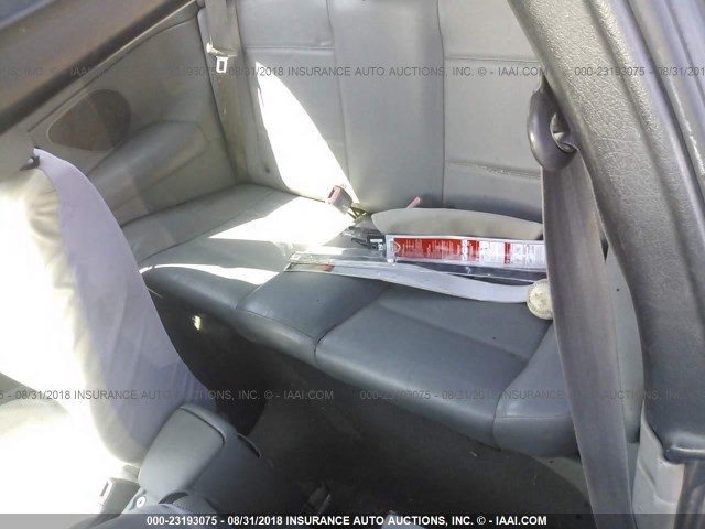 3VWDC21V32M809262 - 2002 VOLKSWAGEN CABRIO GLX 银色 照片 8