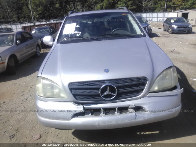 4JGAB54EX1A257689 - 2001 MERCEDES-BENZ ML 320 SILVER photo 6