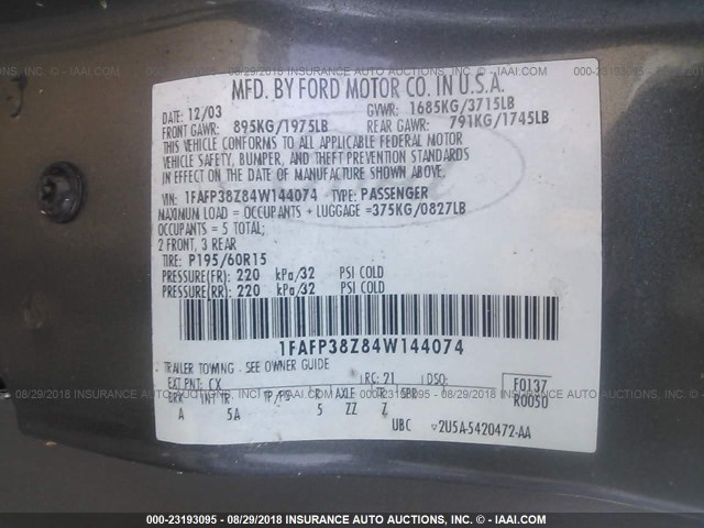 1FAFP38Z84W144074 - 2004 FORD FOCUS ZTS GRAY photo 9