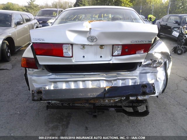 4T1BG22K61U021519 - 2001 TOYOTA CAMRY CE/LE/XLE 银色 照片 6