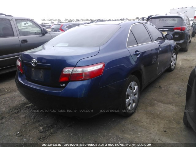 4T1BE46K47U082985 - 2007 TOYOTA CAMRY NEW GENERAT CE/LE/XLE/SE BLUE photo 4