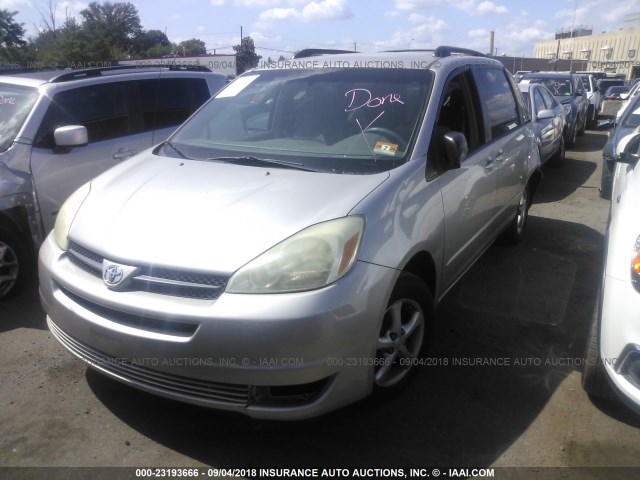 5TDZA23C54S100894 - 2004 TOYOTA SIENNA CE/LE GRAY photo 2