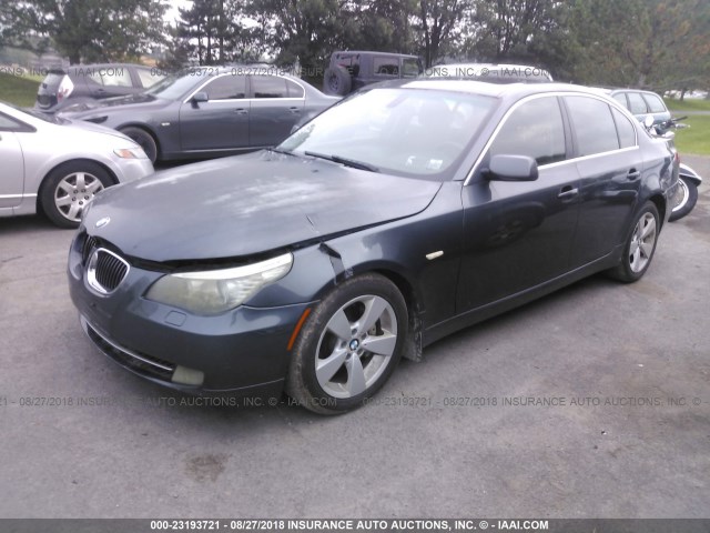 WBANV13578CZ55793 - 2008 BMW 528 XI GRAY photo 2