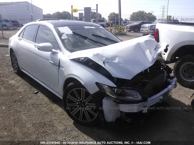 1LN6L9RP3H5627453 - 2017 LINCOLN CONTINENTAL RESERVE Weiß Foto 1