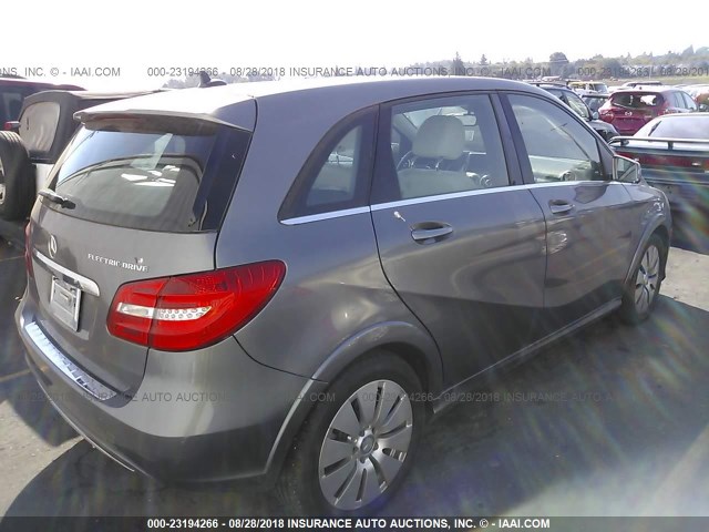 WDDVP9AB3EJ002144 - 2014 MERCEDES-BENZ B ELECTRIC GRAY photo 4