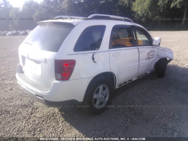 2CKDL33F786071704 - 2008 PONTIAC TORRENT WHITE photo 4