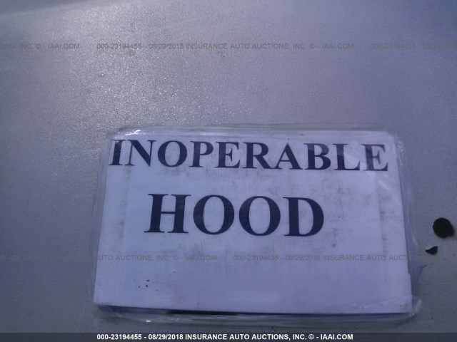 4T1BE32K93U695193 - 2003 TOYOTA CAMRY LE/XLE/SE SILVER photo 10