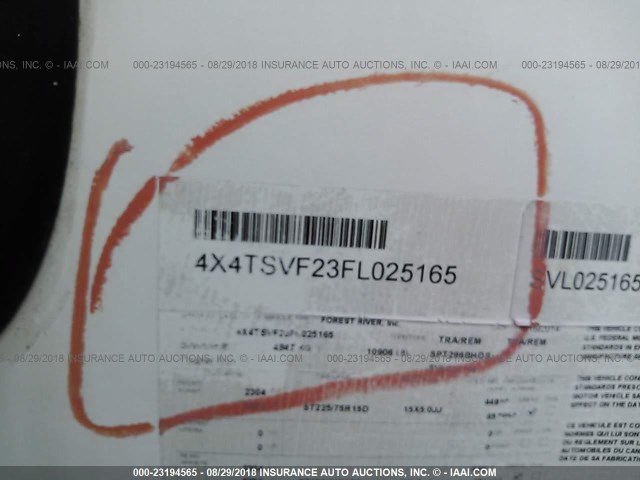 4X4TSVF23FL025165 - 2015 FOREST RIVER SURVEYOR SPORT  灰色 照片 9