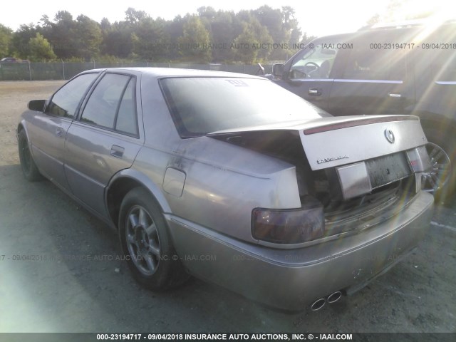 1G6KY5298VU806570 - 1997 CADILLAC SEVILLE STS GRAY photo 3