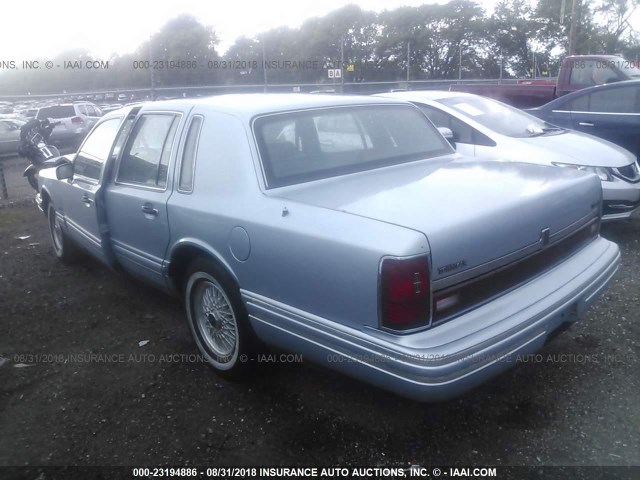 1LNCM81W8MY786412 - 1991 LINCOLN TOWN CAR EXECUTIVE BLUE photo 3