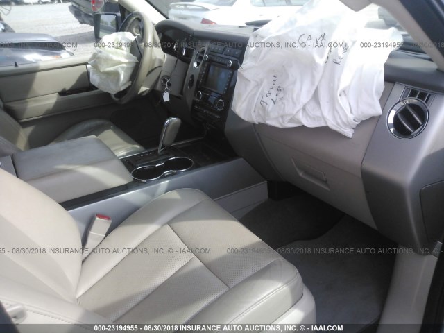 1FMJU2A52BEF12066 - 2011 FORD EXPEDITION LIMITED SILVER photo 5
