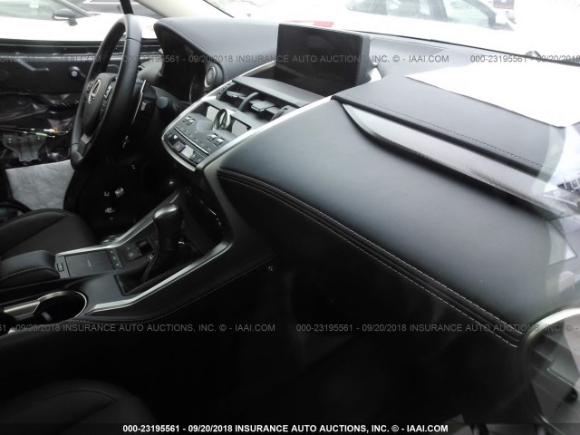 JTJYARBZ6J2086305 - 2018 LEXUS NX 300/BASE/F SPORT 灰色 照片 5