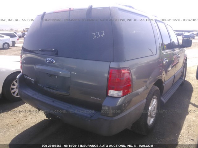 1FMPU16L64LB63083 - 2004 FORD EXPEDITION XLT GRAY photo 4