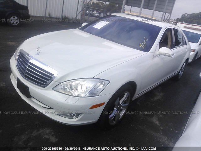 WDDNG86X29A242256 - 2009 MERCEDES-BENZ S 550 4MATIC WHITE photo 2