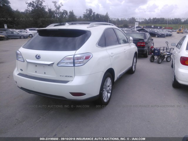 JTJBC1BA7B2037451 - 2011 LEXUS RX 450 WHITE photo 4