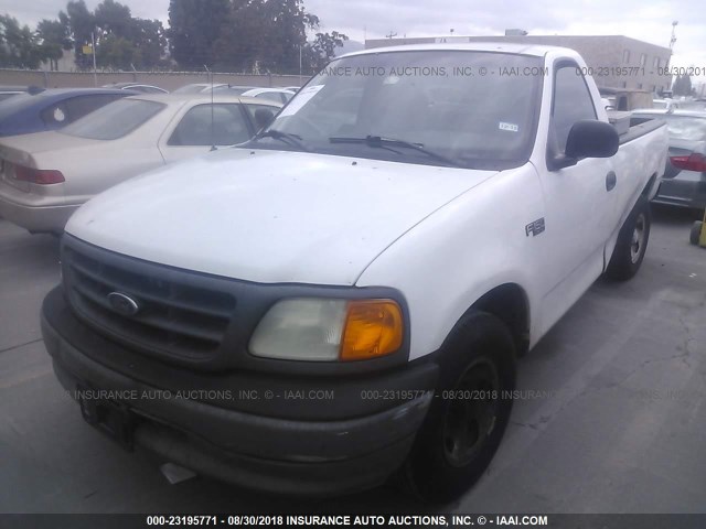 2FTRF17284CA04167 - 2004 FORD F-150 HERITAGE CLASSIC WHITE photo 2