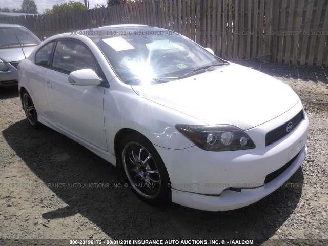 JTKDE167980224904 - 2008 TOYOTA SCION TC WHITE photo 1