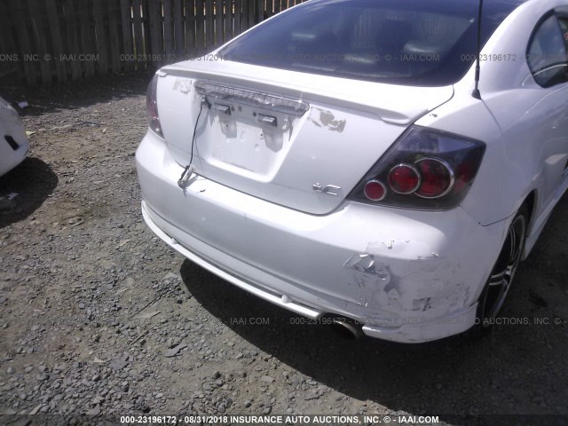 JTKDE167980224904 - 2008 TOYOTA SCION TC 白色 照片 6