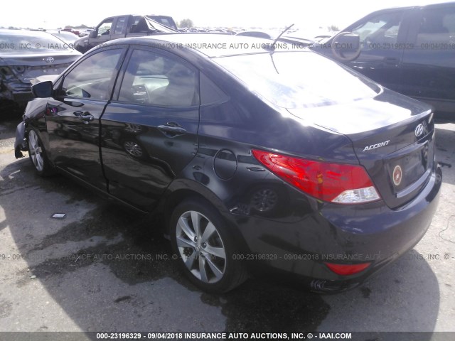 KMHCU4AE8DU495643 - 2013 HYUNDAI ACCENT GLS/SE BLACK photo 3