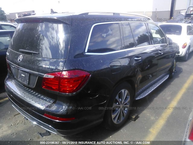 4JGDF2EE2GA660542 - 2016 MERCEDES-BENZ GL 350 BLUETEC BLACK photo 4