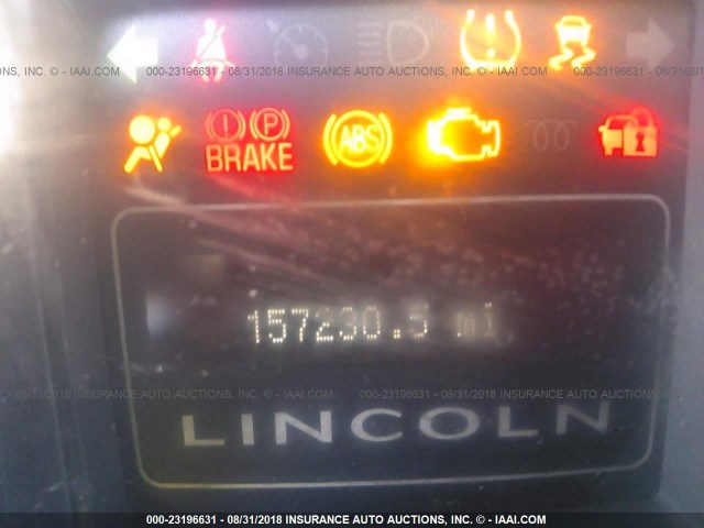 5LMJJ2H54BEJ05555 - 2011 LINCOLN NAVIGATOR BLACK photo 7