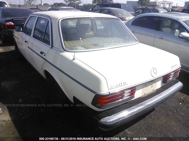 WDBAB23A4DB402188 - 1983 MERCEDES-BENZ 240 D CREAM photo 3