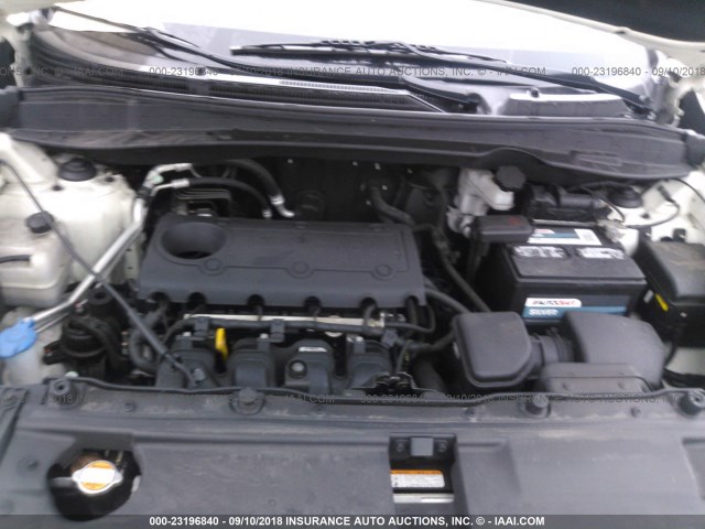 KM8JUCAC3BU135080 - 2011 HYUNDAI TUCSON WHITE photo 10