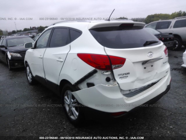 KM8JUCAC3BU135080 - 2011 HYUNDAI TUCSON WHITE photo 3