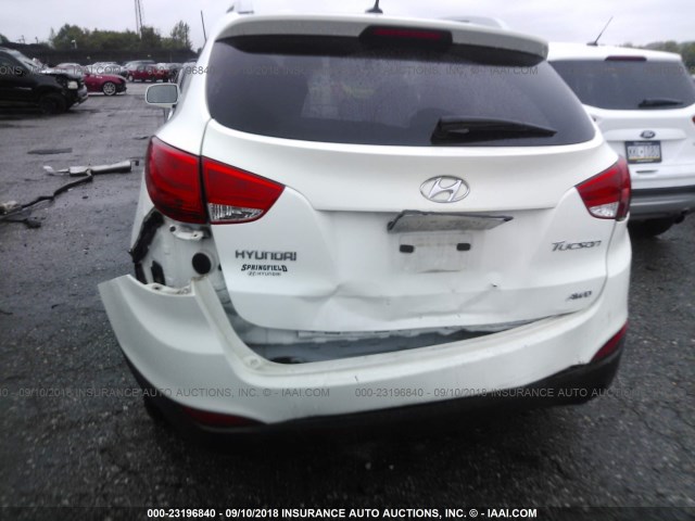 KM8JUCAC3BU135080 - 2011 HYUNDAI TUCSON WHITE photo 6