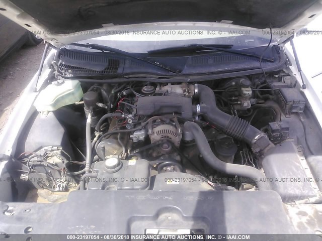 1LNHM81W01Y709633 - 2001 LINCOLN TOWN CAR EXECUTIVE Белый фото 10