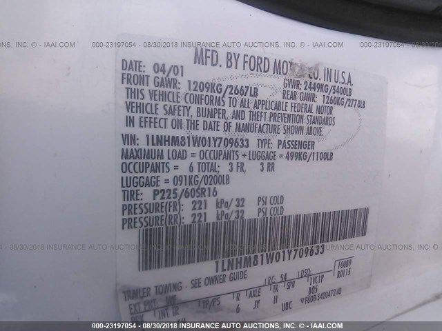 1LNHM81W01Y709633 - 2001 LINCOLN TOWN CAR EXECUTIVE Белый фото 9