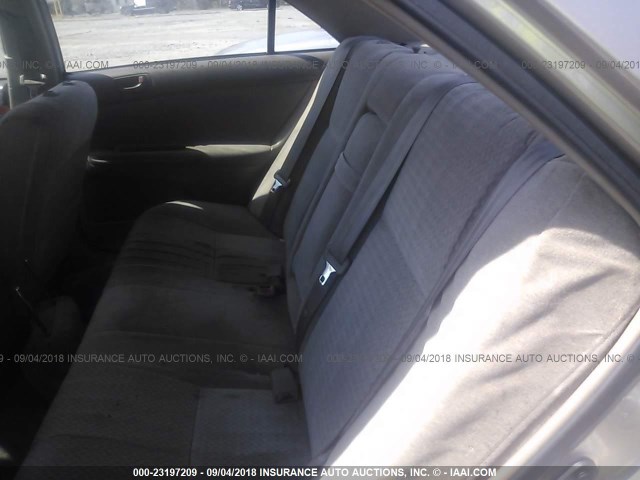 4T1BF30K62U022991 - 2002 TOYOTA CAMRY LE/XLE/SE 金色 照片 8