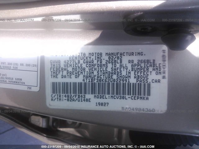 4T1BF30K62U022991 - 2002 TOYOTA CAMRY LE/XLE/SE 金色 照片 9