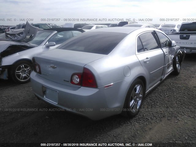 1G1ZC5E06AF209660 - 2010 CHEVROLET MALIBU 1LT 银色 照片 4