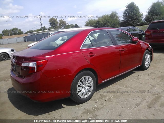 4T1BF1FK8DU699877 - 2013 TOYOTA CAMRY L/SE/LE/XLE Qırmızı foto 4