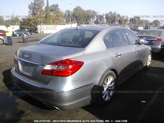 KMHGC4DD6CU181723 - 2012 HYUNDAI GENESIS 3.8L GRAY photo 4