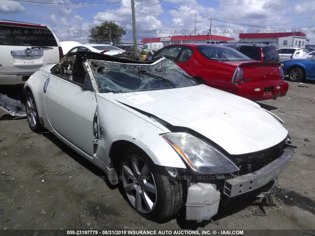 JN1AZ36A05M751761 - 2005 NISSAN 350Z ROADSTER WHITE photo 1