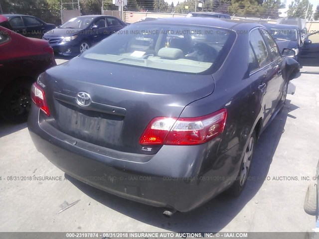 4T1BE46K67U189665 - 2007 TOYOTA CAMRY NEW GENERAT CE/LE/XLE/SE GRAY photo 4