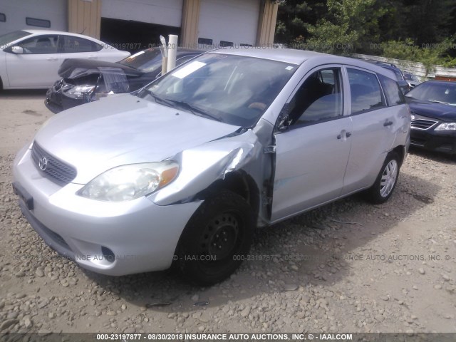 2T1KR32E85C420305 - 2005 TOYOTA COROLLA MATRIX XR GRAY photo 2