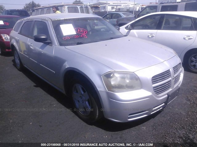 2D4FV48V75H642806 - 2005 DODGE MAGNUM SXT 银色 照片 1