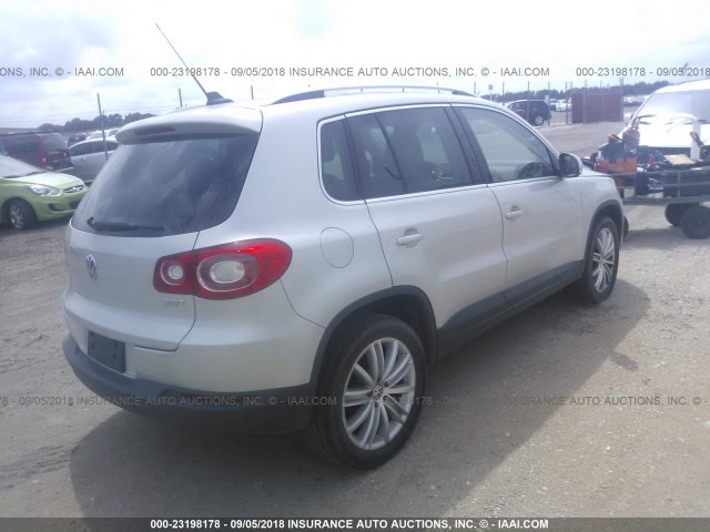 WVGAV75N49W543103 - 2009 VOLKSWAGEN TIGUAN S/SE/SEL GRAY photo 4